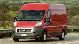 Автоломбард под залог автобусов Новочебоксарске